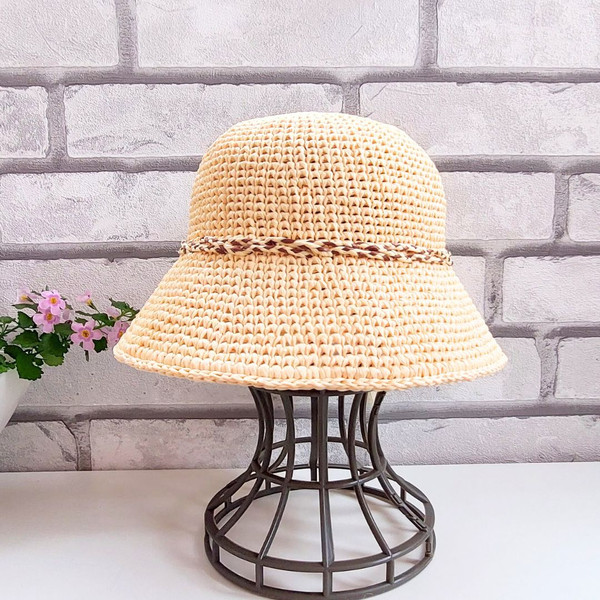 fashion-straw-sun-hat.jpg