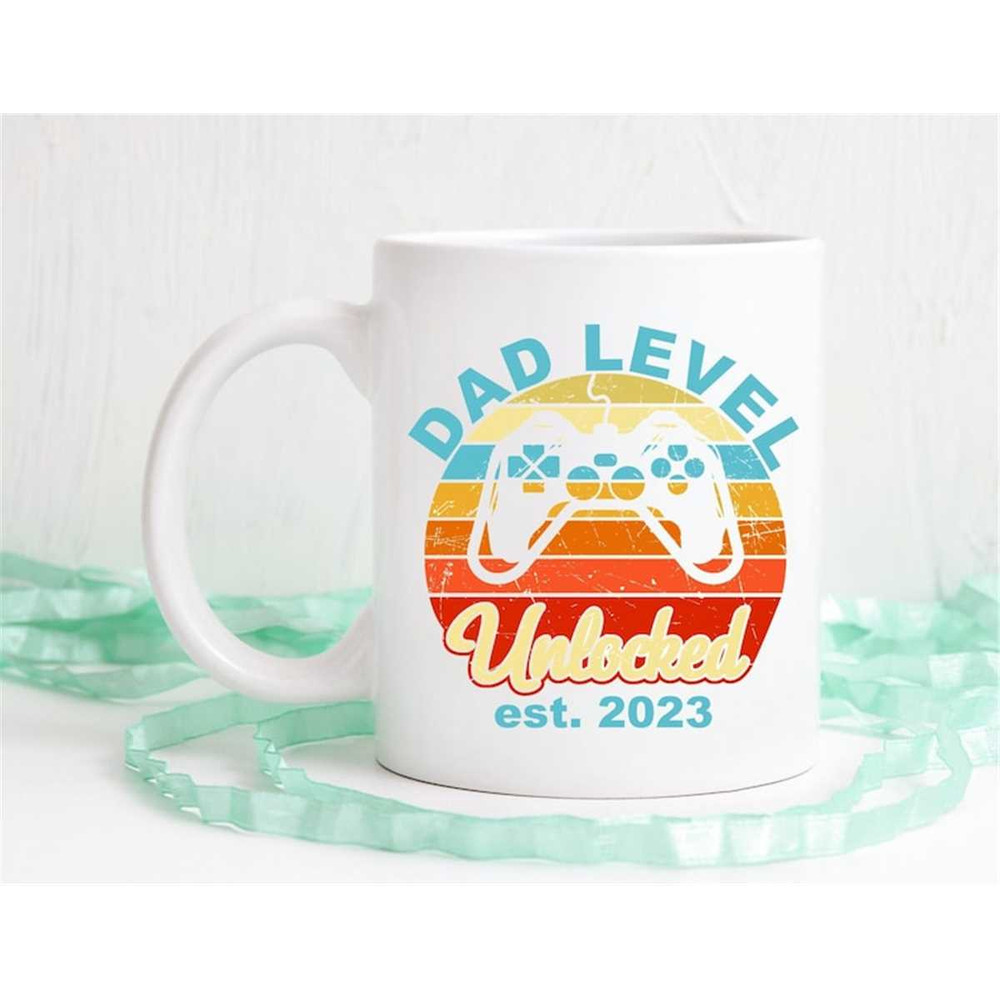 MR-56202317837-gamer-mug-dad-level-unlocked-retro-mug-pregnancy-image-1.jpg