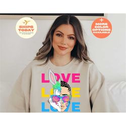bad bunny love sweatshirt, bad bunny merch, bad bunny shirts, bad bunny shirt, bad bunny vintage, bad bunny t-shirt, con