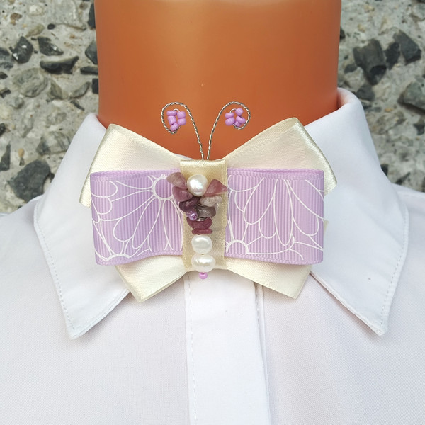 Bow_tie_pin_with_amethyst