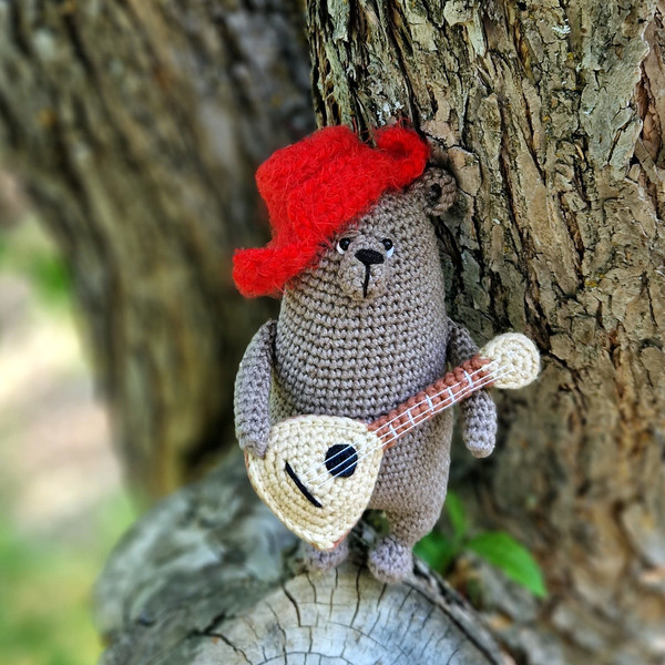 bear-crochet-toy