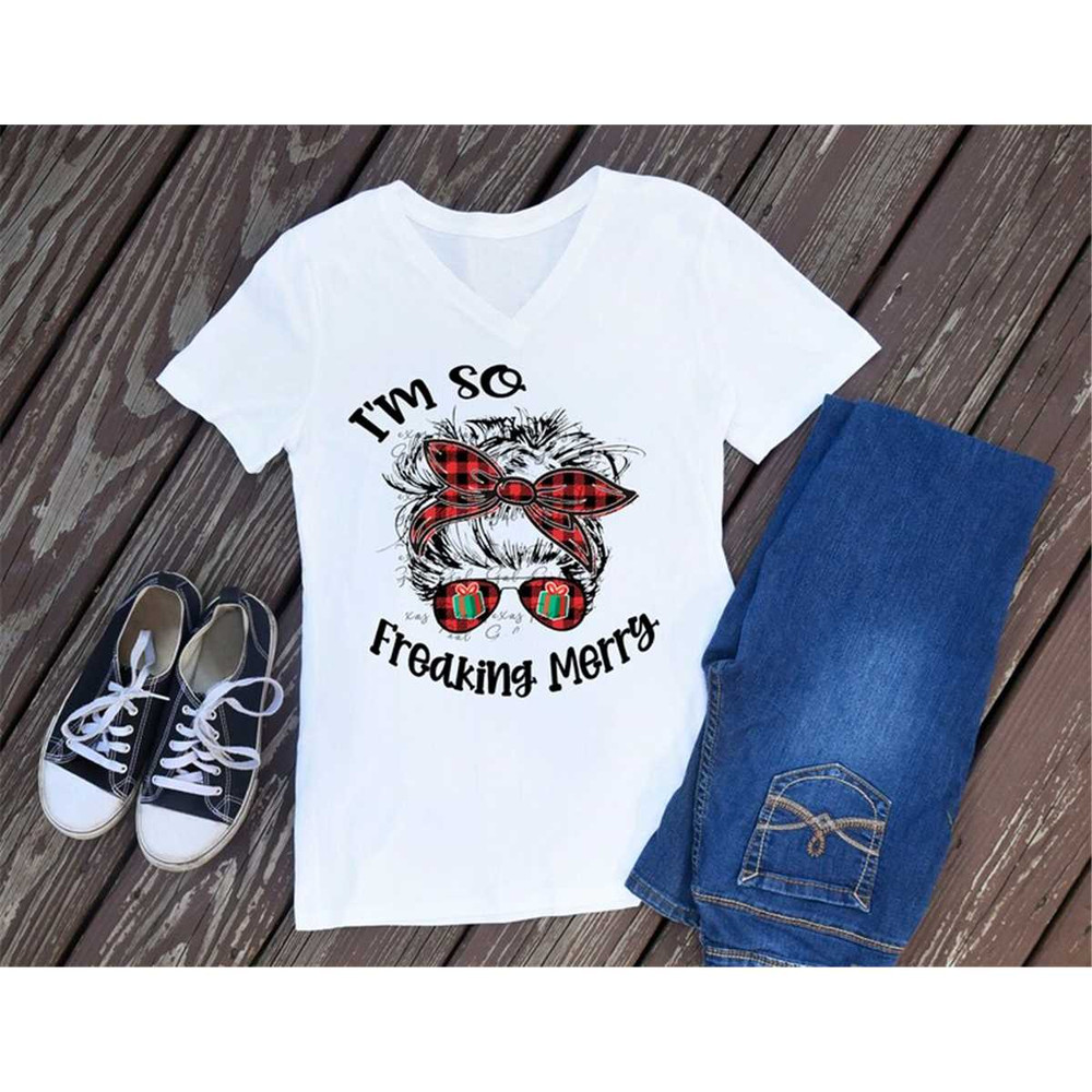 MR-662023234216-christmas-im-so-freaking-merry-mom-bun-tshirt-png-image-1.jpg