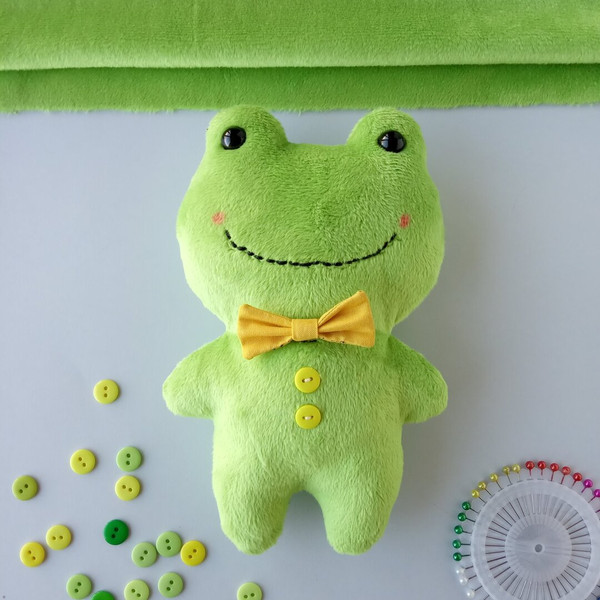 plush-frog-stuffed-animal-handmade
