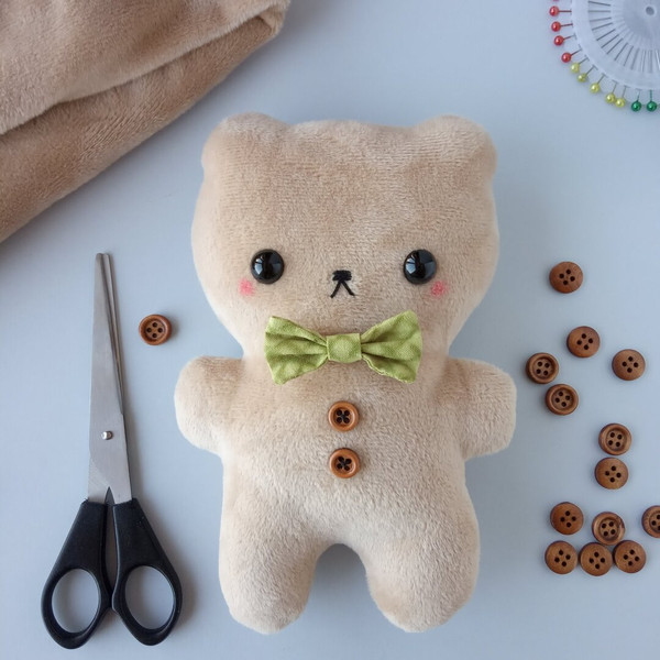 bear-stuffed-animal-sewing-project-for-beginners