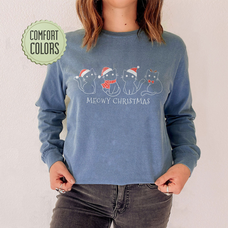 Comfort ColorsĀ® Meowy Catmas Tshirt, Meowy Christmas Shirt,Funny Christmas Cat Shirt,Cat Christmas T-shirt,Cat Lover Christmas Shirt - 5.jpg