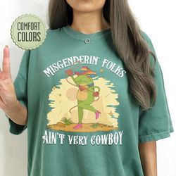 funny gay comfort colors shirt, frog and toad say gay shirt, gay pride t shirt,retro