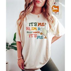 silly goose sweatshirt, it's me i'm a silly goose crewneck sweatshirt, goose pullover, funny unisex sweater, gift for he