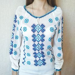 Vintage Blouse Embroidered Peasant Top Ethnic Folk Shirt
