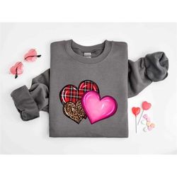 valentines day heart pink women men tee, cute valentine shirt, family squad christmas mardi gras cat