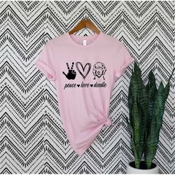 peace love doodle t- shirt, funny goldendoodle shirt, doodle shirt, dog dad shirt,doodle mom t-shirt,goldendoodle shirt,
