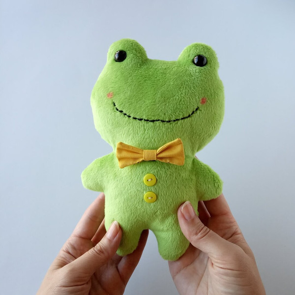 adorable-plush-frog-stuffed-animal-handmade