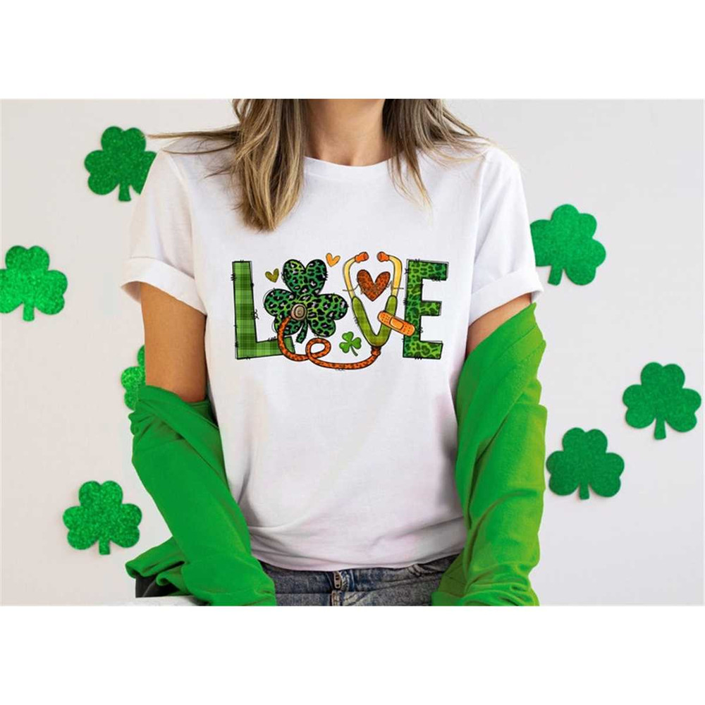MR-86202384518-st-st-patricks-day-nurse-shirt-irish-nurse-shirt-lucky-image-1.jpg