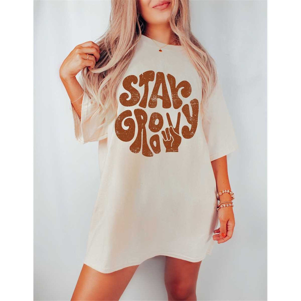 MR-86202314441-stay-groovy-tee-retro-style-t-shirt-hippie-seventies-tee-image-1.jpg