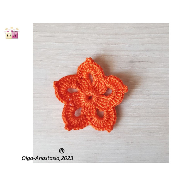 crochet_Simple_flower_pattern (3).jpg