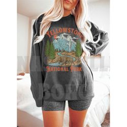 yellowstone sweatshirt, comfort colors sweatshirt, yellowstone national park sweatshirt, unisex sweatshirt, mountainss