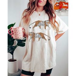 tiger t-shirt, tiger graphic tee, tiger tee  boho shirt, celestial, vintage -shirt, unisex tee, comfort colors t-shirt,