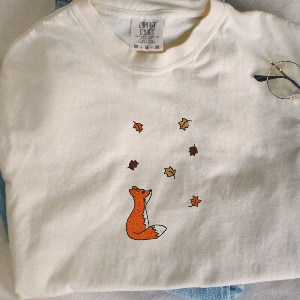 Fox EMBROIDERED Shirt, Embroidered T-Shirt, Embroidered Shirt, Comfort Colors Shirt, Embroidered tee, animal shirt,wildlife, embroidery - 2.jpg