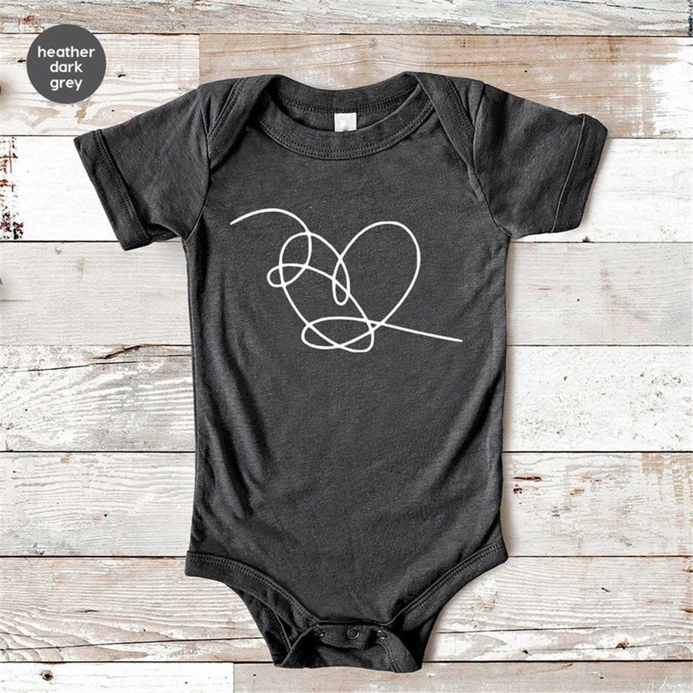 MR-862023205337-valentines-day-onesie-happy-valentines-day-gift-baby-image-1.jpg