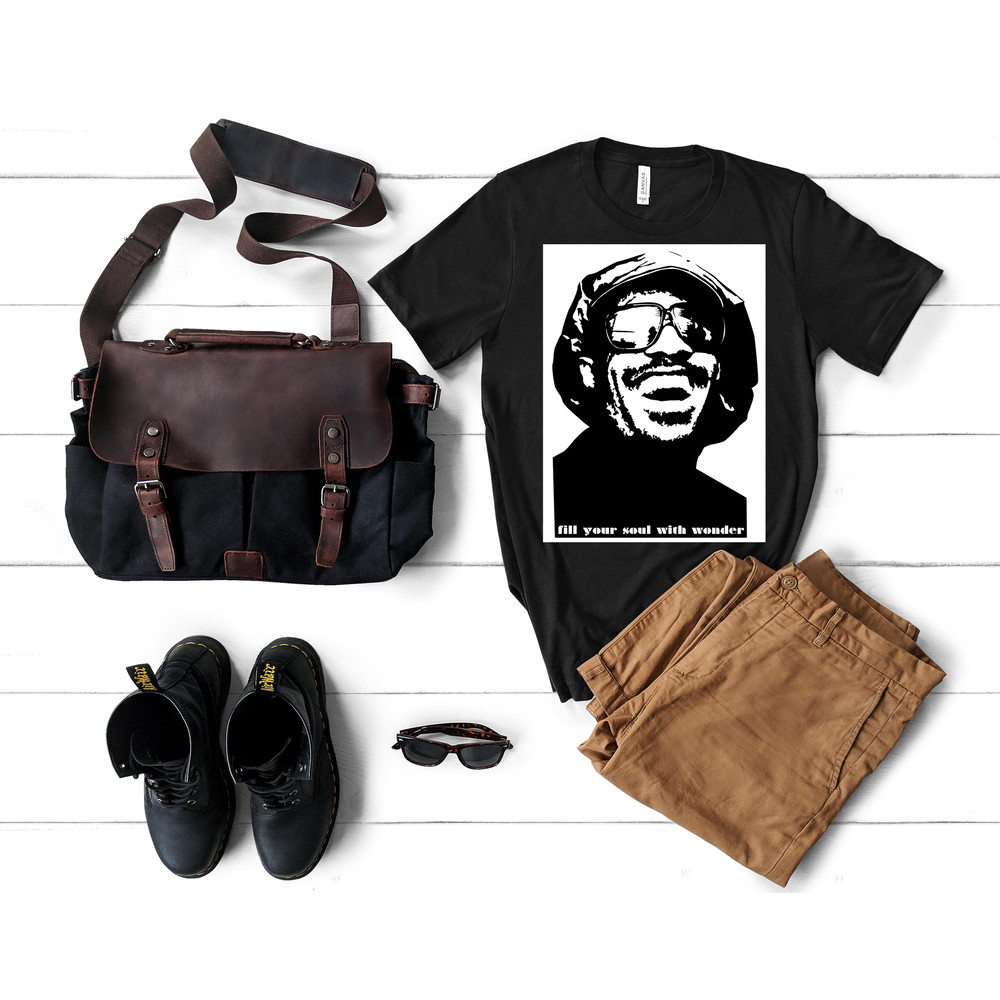 stevie wonder Shirt,stevie wonder Tshirt,musician Shirt,stevie wonder sunglass TShirt,stevie wonder jammin lyrics T-Shirt.png