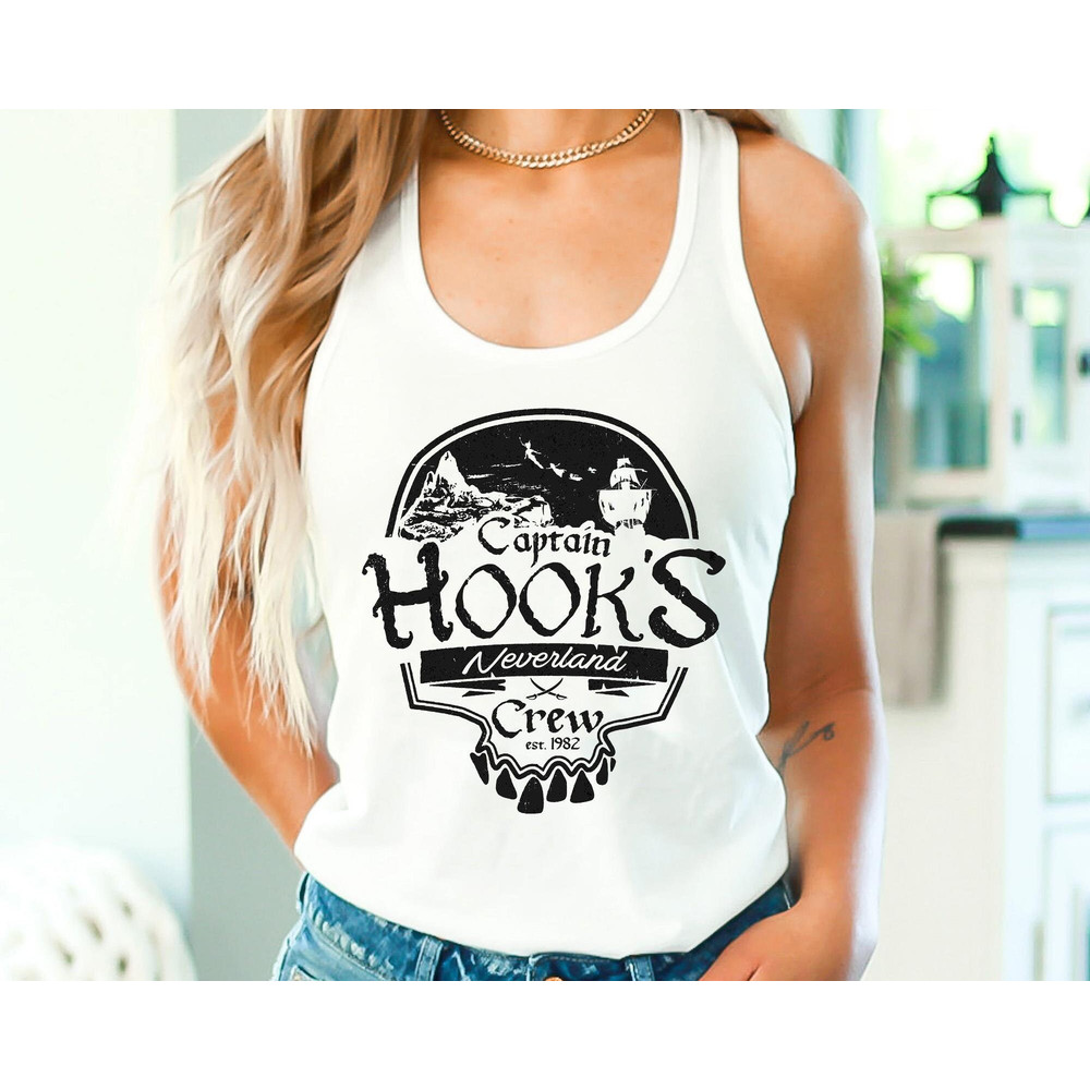 Retro Captain Hook Neverland Crew Shirt  Peter Pan Villains Skull Disney Tee  Pirates Of The Caribbean T-shirt Disneyland Family Vacation - 3.jpg