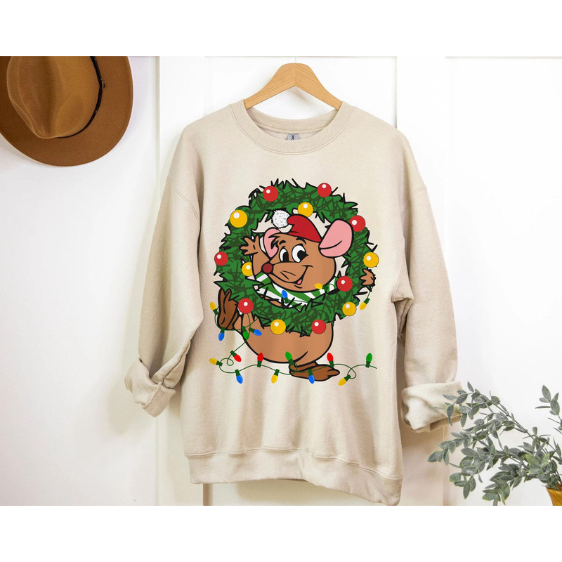 Retro Jaq and Gus Gus Christmas Light Shirt Disney Couple Matching T-shirt Cinderella Holiday Tee Disneyland Very Merry Xmas Party Gift - 2.jpg