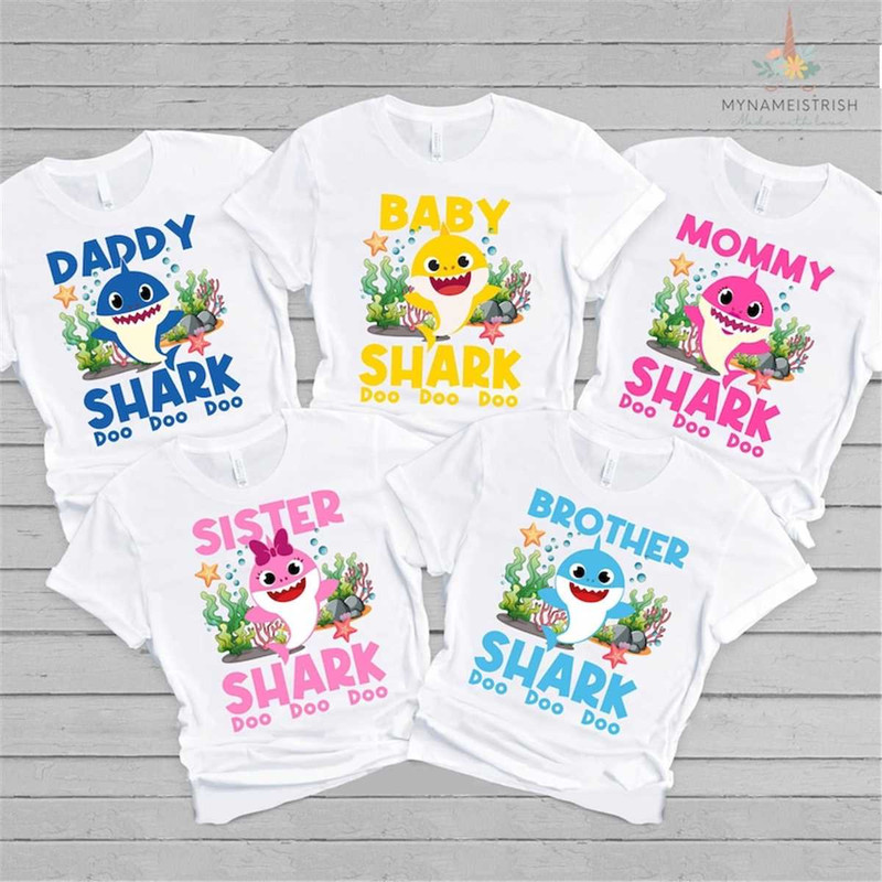MR-10620238539-personalized-baby-shark-birthday-shirt-family-matching-image-1.jpg