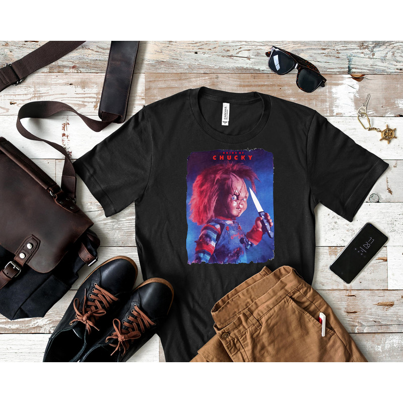 Bride of chucky vintage poster Classic T-Shirt Essential T-Shirt 110_Shirt_Black.jpg
