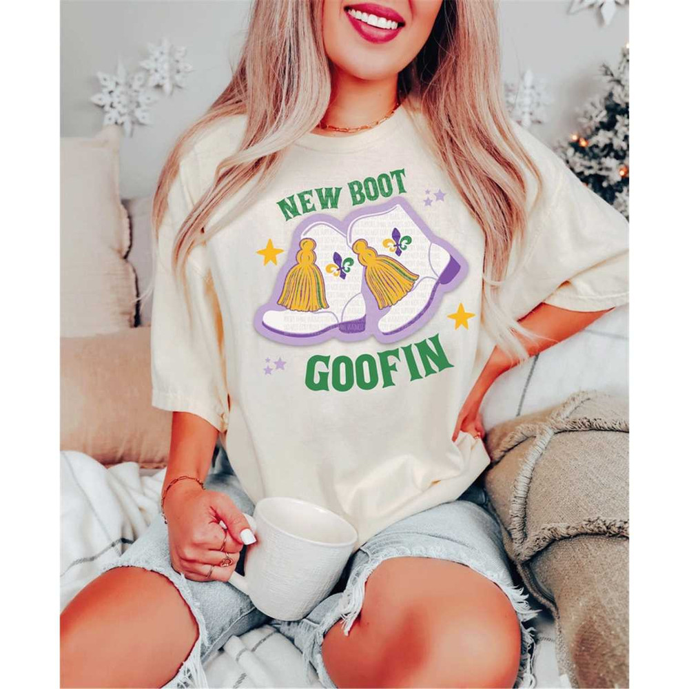 MR-1062023173013-new-boot-goofin-mardi-gras-marching-boots-shirt-mardi-gras-ivory.jpg