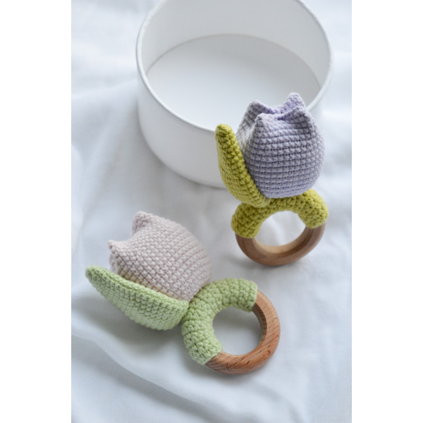 tulip crochet pattern.jpg