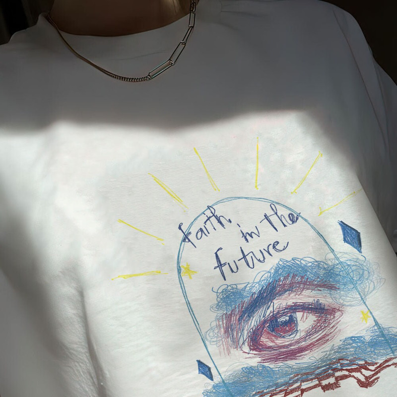 Louis Tomlinson Drawing T-Shirt - Trendy Graphic Tee in Different Colors and Sizes - 3.jpg