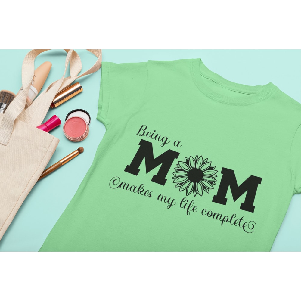 Mom Sunflower Quote svg 2.jpg