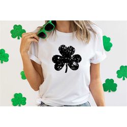 st patricks day shirt, lucky shirt,shamrock shirt, womens st pattys shirt, st patricks day shirt,patricks day gift ,iris