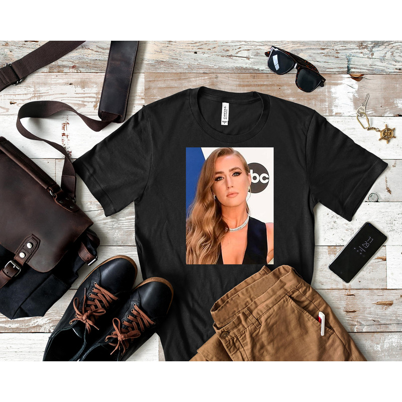 Ingrid Andress Classic T-Shirt 156_Shirt_Black.jpg