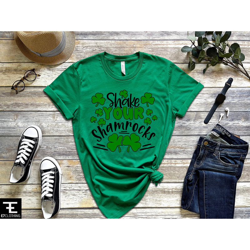 Shake Your Shamrocks Tee, St Patricks Flower Tee, Shamrocks St Patricks Shirt, Retro Patricks Day Apparel, Patricks Heart T-Shirt - 2.jpg