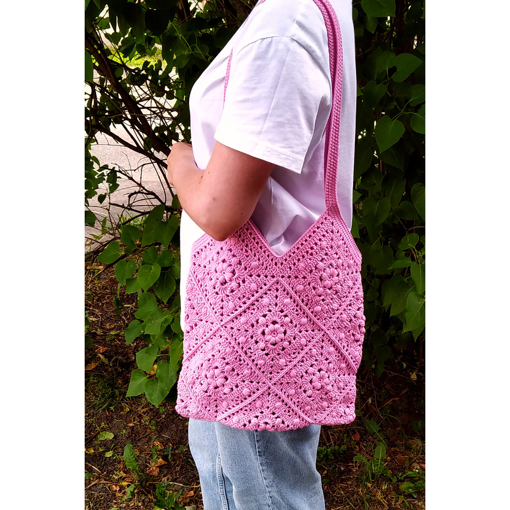 crochet tote bag granny squares tutorial.jpg