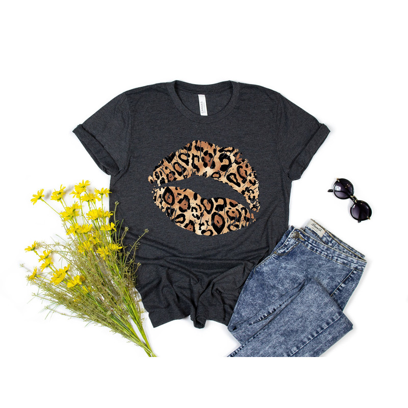 Leopard Lips - Lips Shirt, Mom shirt, Mom life, Cougar shirt, Leopard print, Lucious Lips shirt, Cheetah Print, Red Lips - 1.jpg