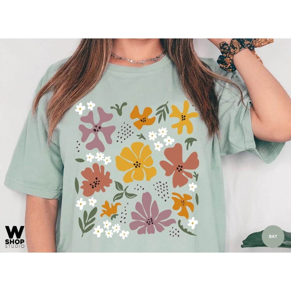 Retro Flower Shirt, Vintage Flower Shirt Aesthetic, Hippie Floral Graphic Tee, Flower T-shirt, Wildflower Shirt, Gift For Her - 4.jpg