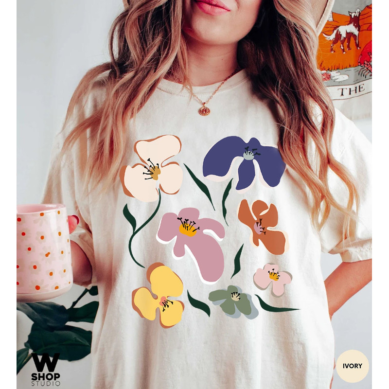 Retro Flower Shirt, Vintage T Shirt Aesthetic, Oversized, Graphic Tee, Floral Shirt, Wildflower T-shirt, Gift For Her - 4.jpg