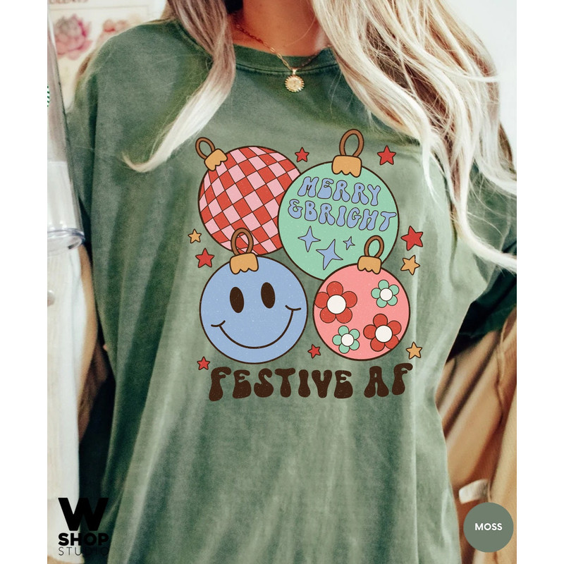 Retro merry t-shirt, Christmas t-shirt, Christmas graphic tee, holiday apparel, merry Christmas tee, womens holiday shirt, cute xmas shirt - 2.jpg