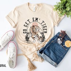 tiger graphic tee, vintage tiger tee, go get em' tiger shirt, summer shirt, retro shirt, boho hippie shirt, gift for her