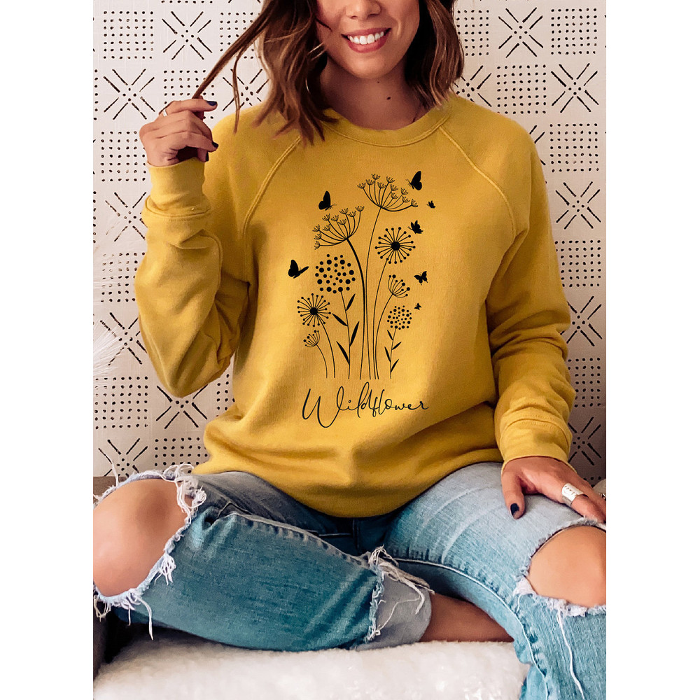 Wild Flowers SweatShirt, Wildflower Sweatshirt, Gardener Floral Botanical SweatShirts , Ladies sweatshirts, trendy Sweatshirt for Women - 1.jpg