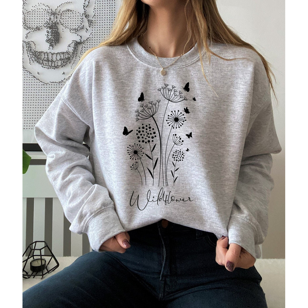 Wild Flowers SweatShirt, Wildflower Sweatshirt, Gardener Floral Botanical SweatShirts , Ladies sweatshirts, trendy Sweatshirt for Women - 2.jpg