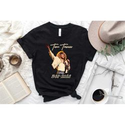 tina turner shirt, tina turner memorial t shirt, tina turner musical souvenir t-shirts, what's love got to do with it te