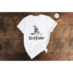 harry potter sorting hat gryffindor shirt, harry potter gift, hogwarts gift, wizard school tee, hp gift