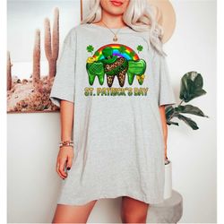 dentist st patricks day shirt,irish gift for dentist,st patrick dental shirt,dental student gift,lucky dental assistant,