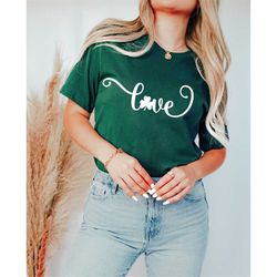 st. patricks day shirt, women's saint paddy's day outfit, cute saint paddy's day wear, lucky sweater, shamrock top