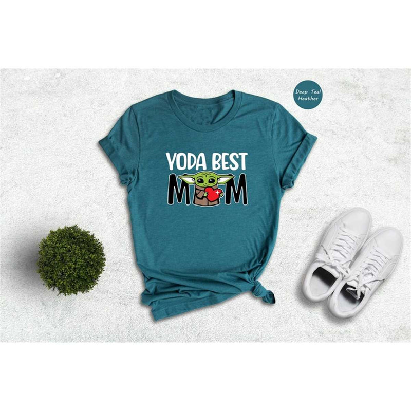MR-1462023115518-yoda-best-mom-shirt-star-wars-yoda-mothers-day-gift-cute-image-1.jpg