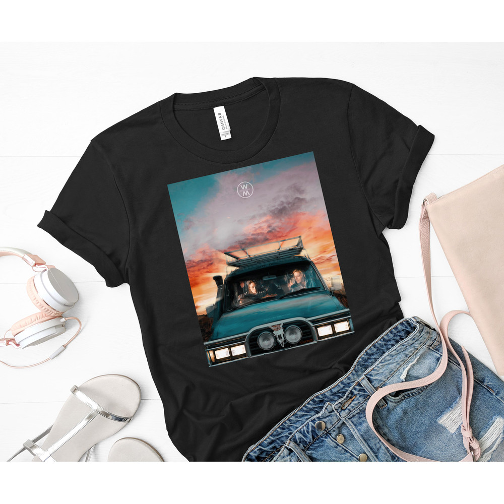 Dani x Jamie on a Roadtrip Classic T-Shirt 121_Black_Black.jpg