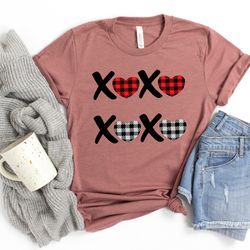 XOXO Shirt,Buffalo Plaid Valentines Day Shirts For Woman,Heart Shirt,Cute Valentine Shirt,Cute Valentine Tee,Valentines