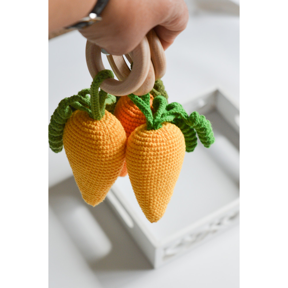 carrot rattle baby gift.jpg